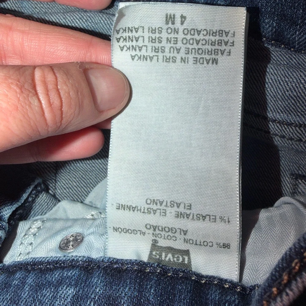 Women's size 4 Levi's jeans Women's Dark Blue Skinny Jeans - Picture 8 of 8